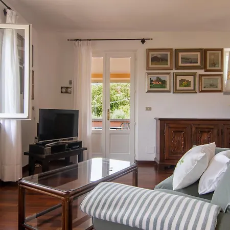 Marisa Vila Marciana Marina (Isola d'Elba)